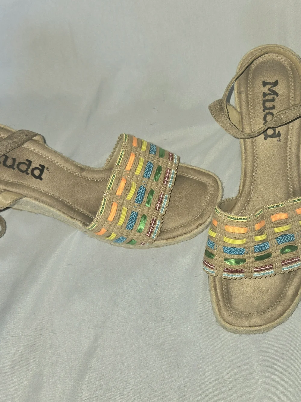 Mudd Y2k Women's Tan Sandals with Multicolor Woven Straps Size 7.5 Ankle Strap